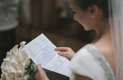 县长在县委办公室同志及家属联谊会上致词